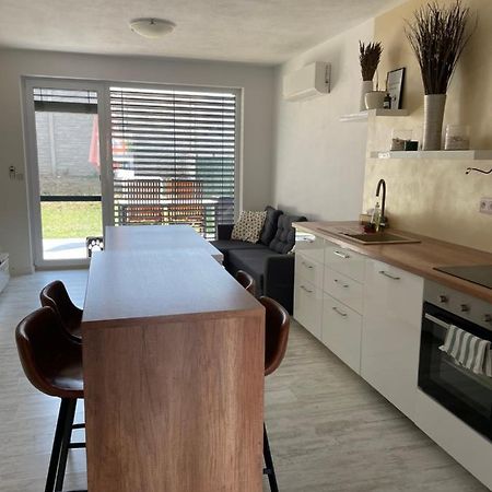 Sunny Apartment On The Lakes Senec Exterior photo