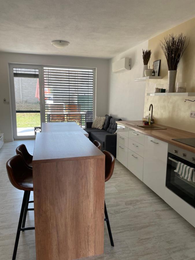Sunny Apartment On The Lakes Senec Exterior photo
